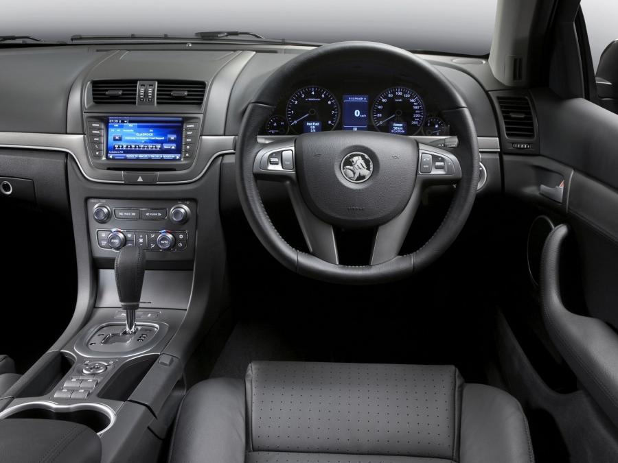  Holden Calais V Redline Sportwagon 2010 года  (фото 2 из 4)